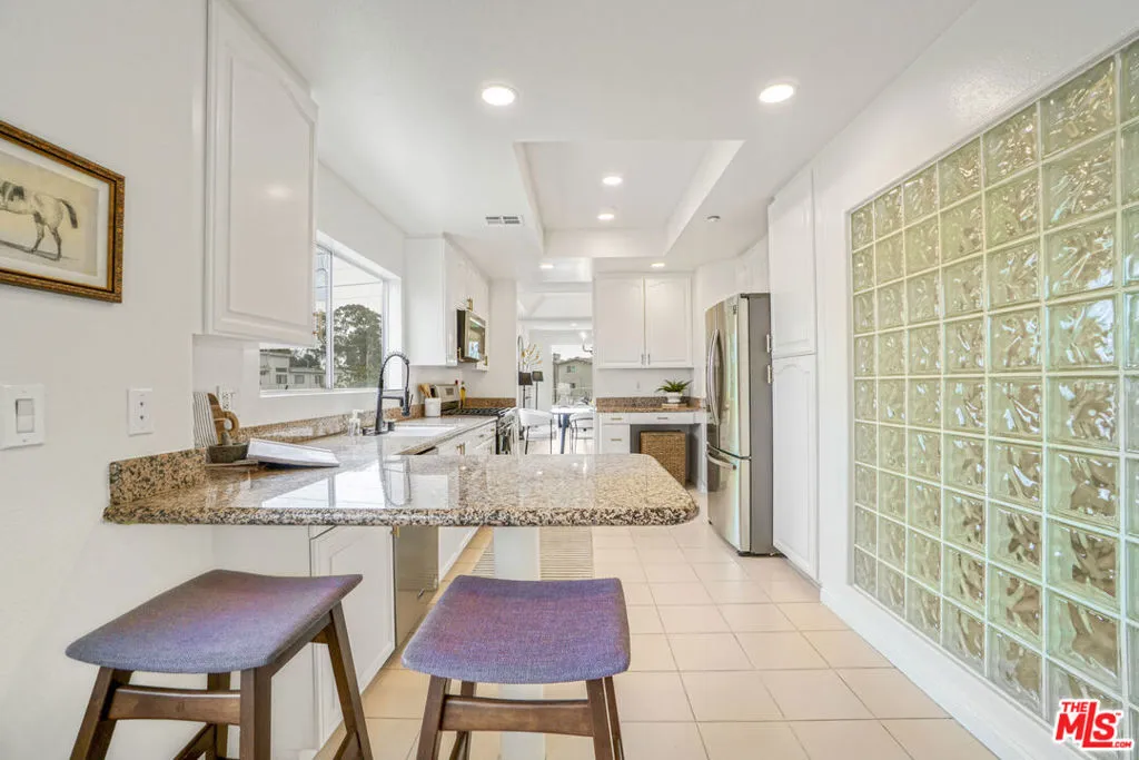 1414 S Saltair Avenue 301, Los Angeles, California 90025 home-pic-5